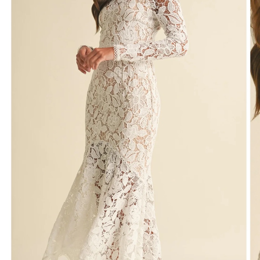 LWD Floral Lace Long Sleeve Midi Dress